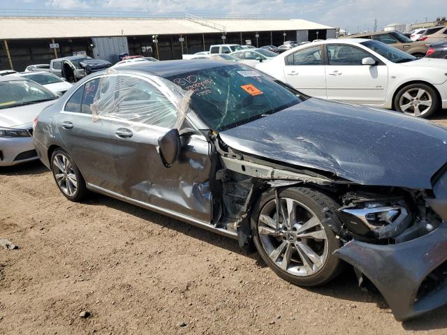 55SWF4JB9JU243355 - 2018 MERCEDES-BENZ C 300 GRAY photo 4