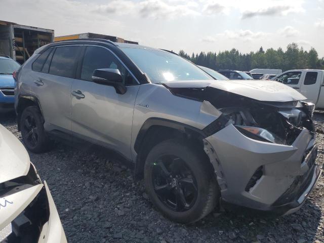 2T3RWRFVXKW045846 - 2019 TOYOTA RAV4 XLE SILVER photo 4