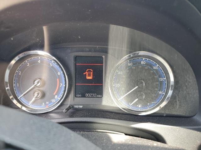 2T1BURHE4JC124619 - 2018 TOYOTA COROLLA L Mavi fotoğraf 9