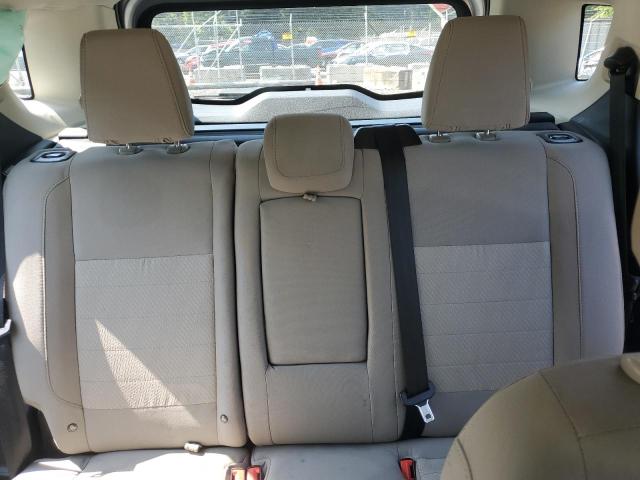 MAJ6P1SL4JC223599 - 2018 FORD ECOSPORT S Silber Foto 10