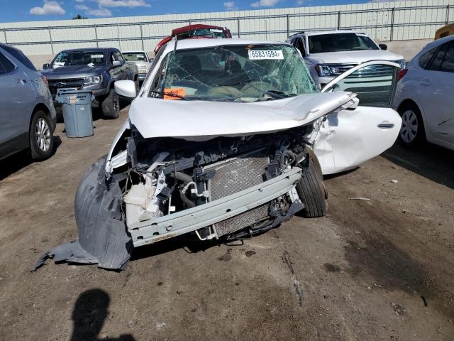 3N1CN7AP0KL807274 - 2019 NISSAN VERSA S 白色 照片 5