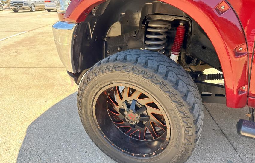 3C6UR5CL1FG628381 - 2015 RAM 2500 ST RED photo 11