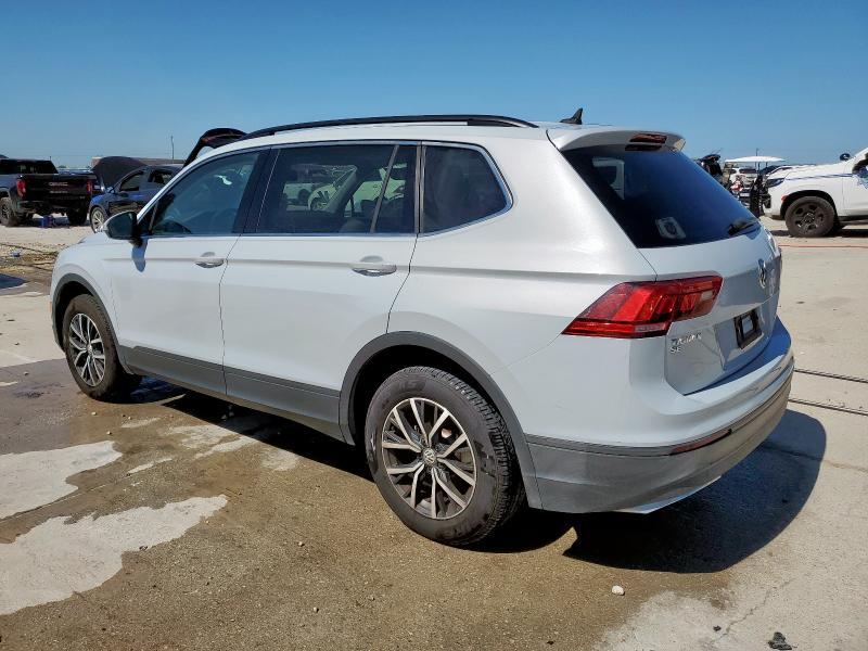 3VV3B7AXXKM062289 - 2019 VOLKSWAGEN TIGUAN SE Silber Foto 2