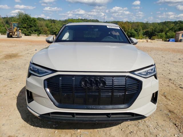 WA1LAAGE9NB010422 - 2022 AUDI E-TRON PREMIUM PLUS BEIGE photo 5