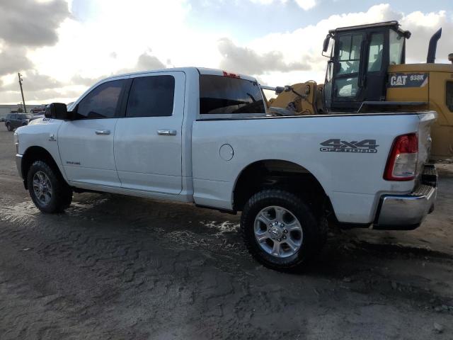 3C6UR5DL5KG563589 - 2019 RAM 2500 BIG HORN WHITE photo 2