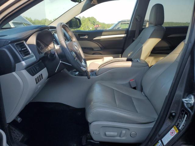 5TDKKRFH9GS157005 - 2016 TOYOTA HIGHLANDER XLE GRAY photo 7