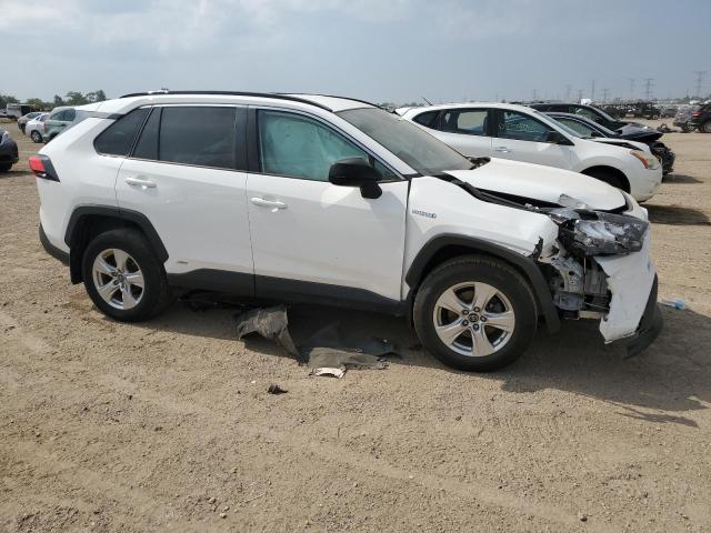 2T3LWRFV4LW075514 - 2020 TOYOTA RAV4 LE WHITE photo 4