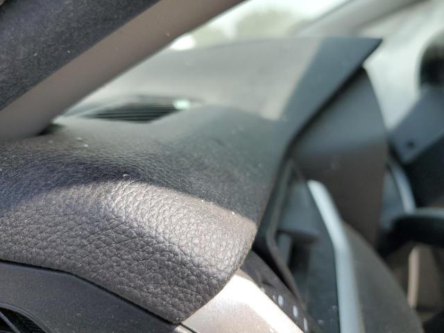 2T3LWRFV4LW075514 - 2020 TOYOTA RAV4 LE WHITE photo 9