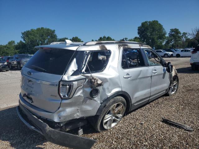 1FM5K8D85HGB16288 - 2017 FORD EXPLORER XLT 银色 照片 3