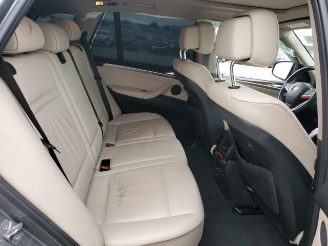 5UXZV8C58CL422159 - 2012 BMW X5 XDRIVE50I GRAY photo 11
