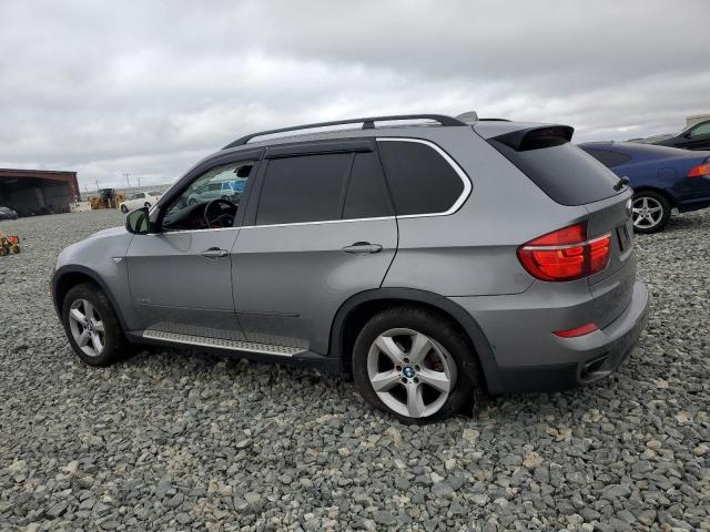 5UXZV8C58CL422159 - 2012 BMW X5 XDRIVE50I GRAY photo 2
