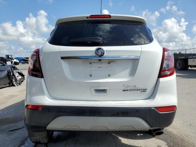 KL4CJESB6KB702282 - 2019 BUICK ENCORE PREFERRED WHITE photo 6