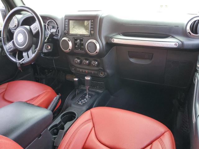 1C4BJWEG4JL903136 - 2018 JEEP WRANGLER U SAHARA BLACK photo 8