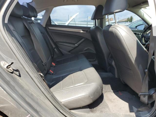 1VWDT7A39HC039946 - 2017 VOLKSWAGEN PASSAT R-LINE ნაცრისფერი ფოტო 10