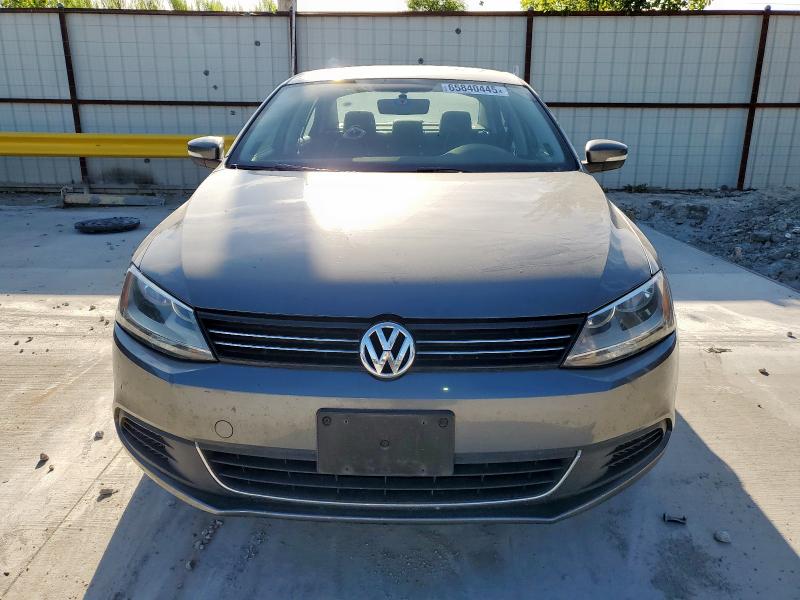 3VWLL7AJ8DM434574 - 2013 VOLKSWAGEN JETTA TDI Графитовый фото 5
