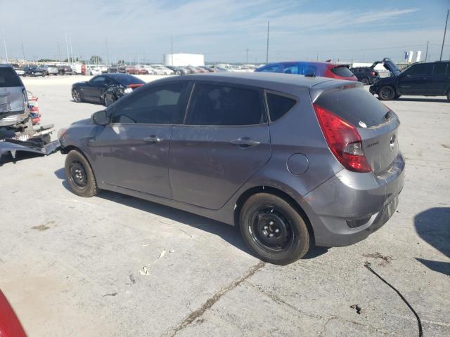 KMHCT5AE9GU250072 - 2016 HYUNDAI ACCENT SE GRAY photo 2