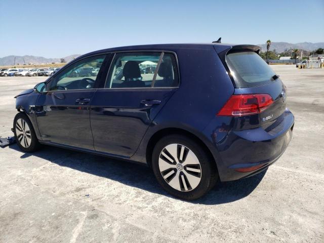 WVWKP7AU9GW910154 - 2016 VOLKSWAGEN E-GOLF SE BLUE photo 2