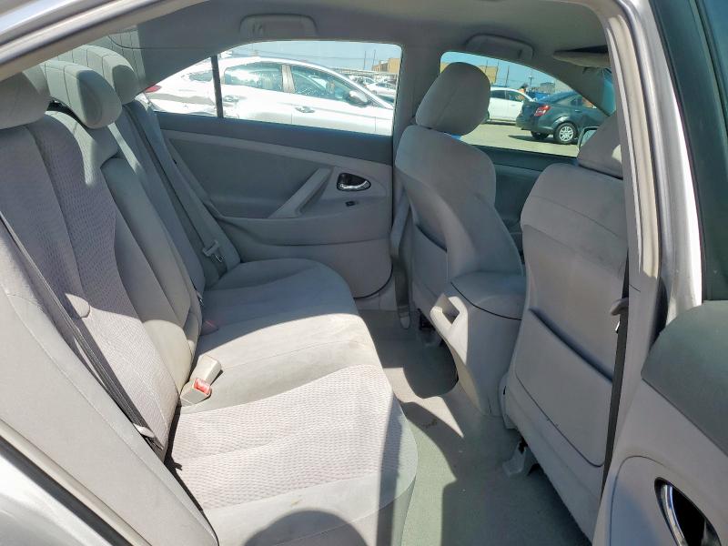 4T4BF3EK3BR123274 - 2011 TOYOTA CAMRY BASE Gümüş foto 10