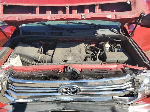 5TFCY5F16HX021652 - 2017 TOYOTA TUNDRA DOUBLE CAB SR/SR5 RED photo 11