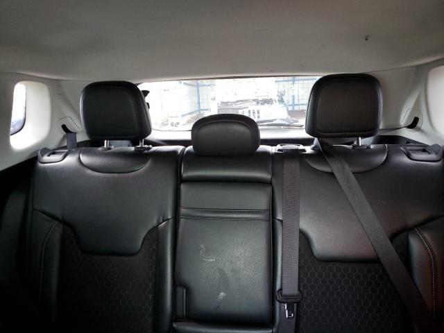 3C4NJDBBXKT839829 - 2019 JEEP COMPASS LATITUDE Beyaz fotoğraf 10