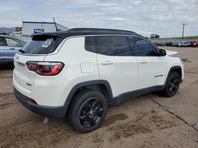 3C4NJDBBXKT839829 - 2019 JEEP COMPASS LATITUDE Beyaz fotoğraf 3