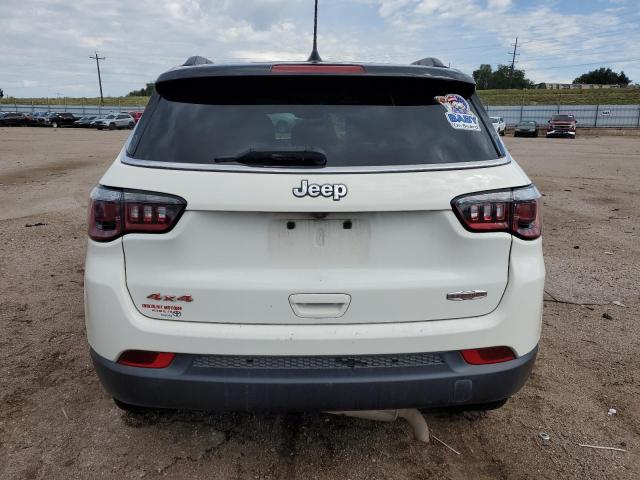 3C4NJDBBXKT839829 - 2019 JEEP COMPASS LATITUDE Beyaz fotoğraf 6
