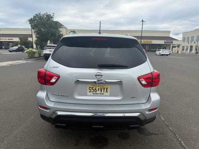 5N1DR2MM8HC655898 - 2017 NISSAN PATHFINDER S SILVER photo 12