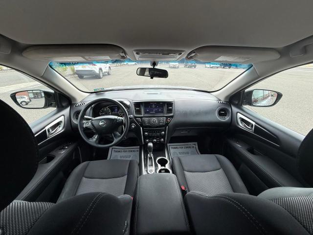 5N1DR2MM8HC655898 - 2017 NISSAN PATHFINDER S SILVER photo 9