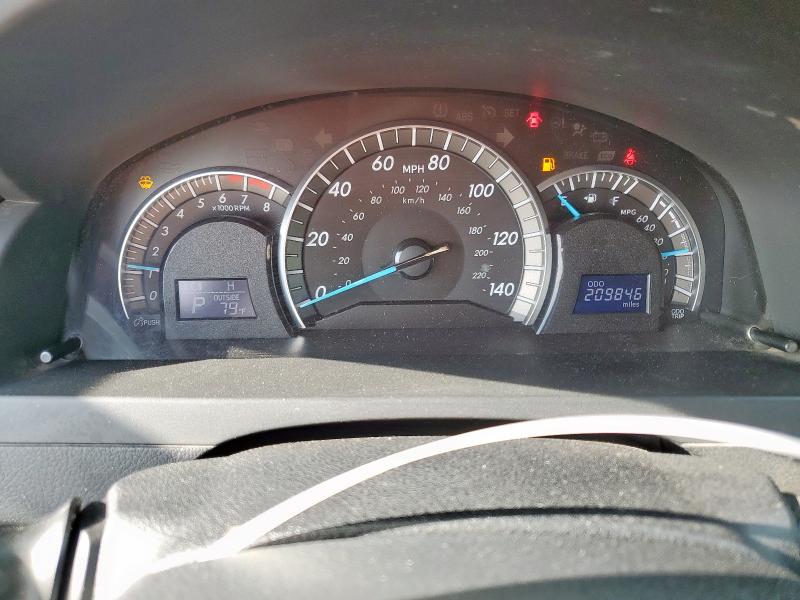 4T1BK1FKXCU513539 - 2012 TOYOTA CAMRY SE 白色 照片 9