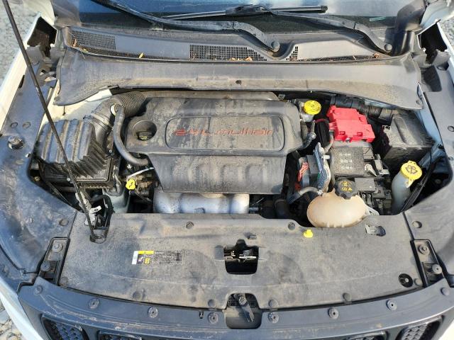 3C4NJDBB6KT745060 - 2019 JEEP COMPASS LATITUDE Білий фото 12