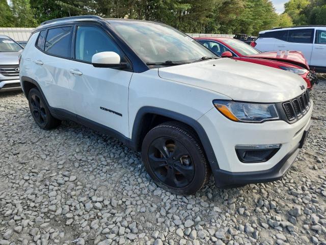 3C4NJDBB6KT745060 - 2019 JEEP COMPASS LATITUDE Білий фото 4