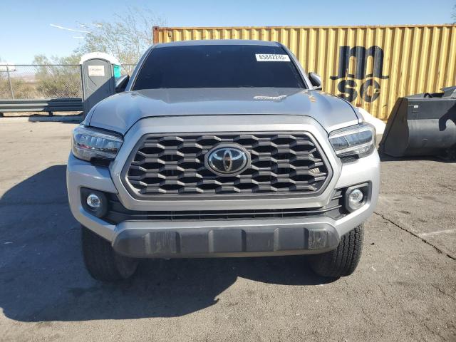 5TFAZ5CNXMX114437 - 2021 TOYOTA TACOMA DOUBLE CAB SILVER photo 5
