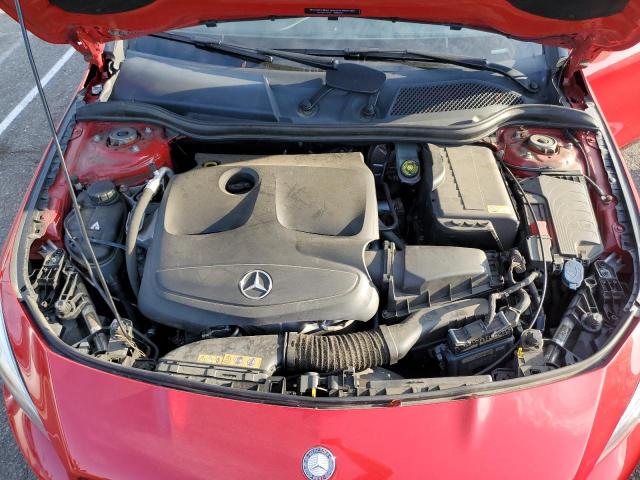 WDDSJ4EBXEN140807 - 2014 MERCEDES-BENZ CLA 250 RED photo 11