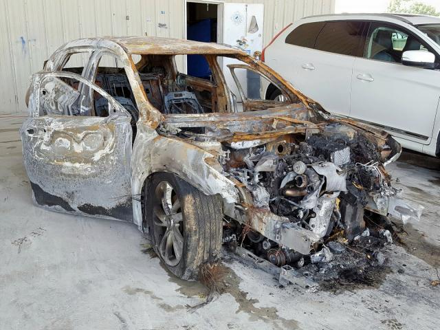 SJKCH5CP8JA050326 - 2018 INFINITI QX30 BASE BURN photo 1