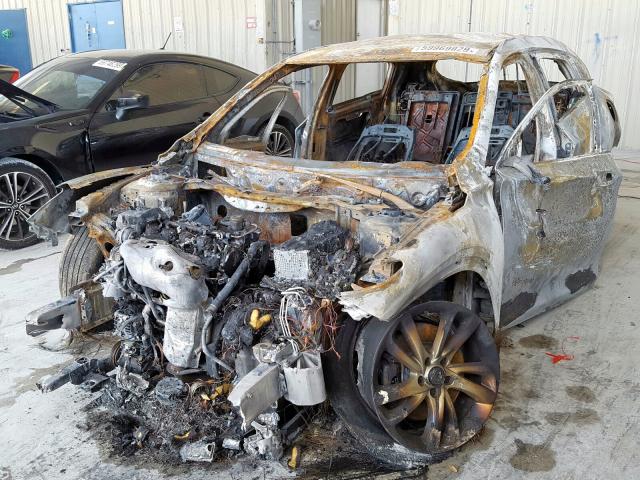 SJKCH5CP8JA050326 - 2018 INFINITI QX30 BASE BURN photo 2