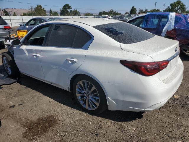 JN1EV7AP2KM512272 - 2019 INFINITI Q50 LUXE WHITE photo 2