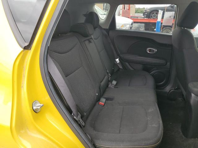 KNDJP3A59E7060367 - 2014 KIA SOUL + YELLOW photo 11