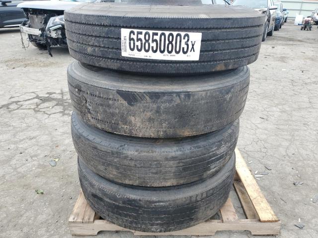 27 - 2016 OTHER TIRES/RIMS BLACK photo 5