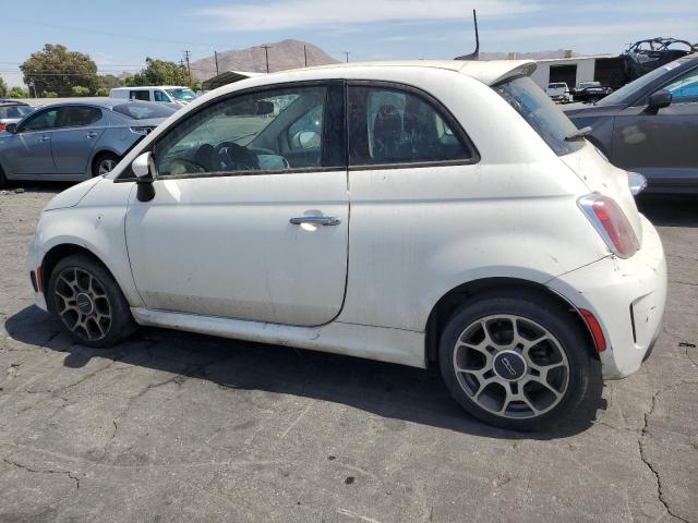 3C3CFFKH5JT377594 - 2018 FIAT 500 POP WHITE photo 2