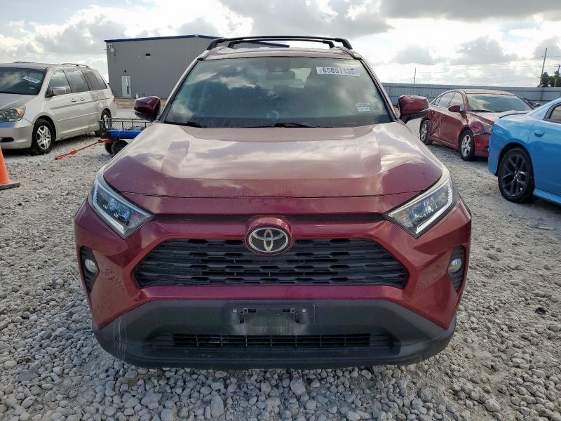 2T3W1RFV3LC033414 - 2020 TOYOTA RAV4 XLE RED photo 5