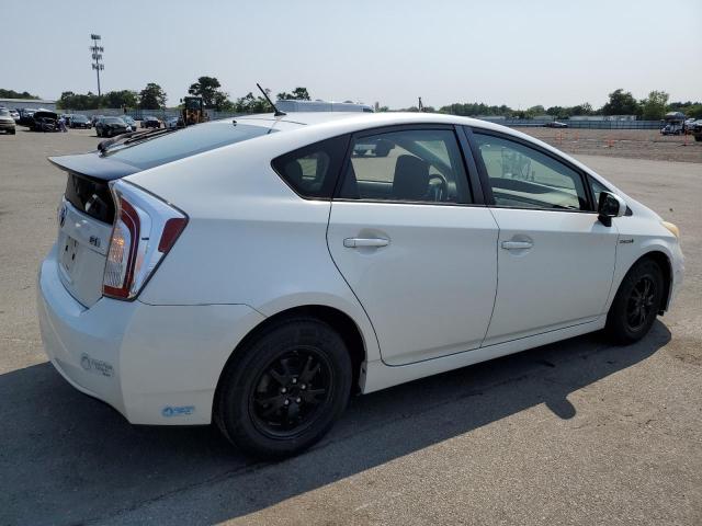 JTDKN3DU5D1713632 - 2013 TOYOTA PRIUS WHITE photo 3