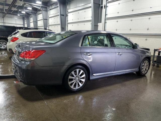 4T1BK3DBXCU460419 - 2012 TOYOTA AVALON BASE Сірий фото 3
