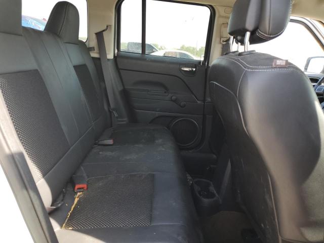 1C4NJRBB6GD654803 - 2016 JEEP PATRIOT SPORT 白色 照片 11