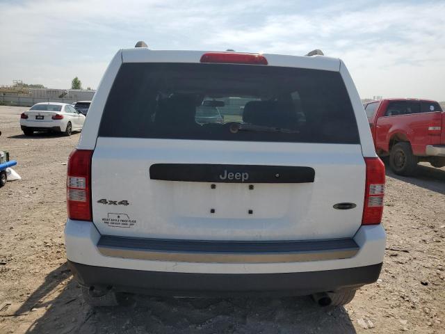 1C4NJRBB6GD654803 - 2016 JEEP PATRIOT SPORT 白色 照片 6