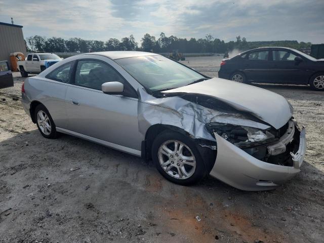 1HGCM72337A013574 - 2007 HONDA ACCORD LX Արծաթագույն լուսանկար 4