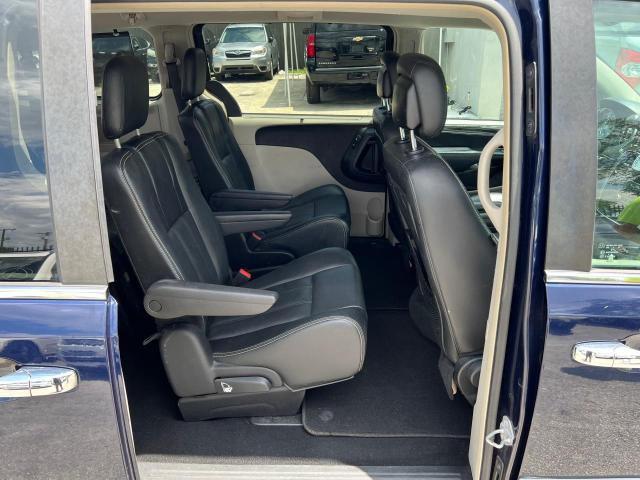 2C4RC1BG9FR727019 - 2015 CHRYSLER TOWN & COU TOURING 蓝色 照片 11