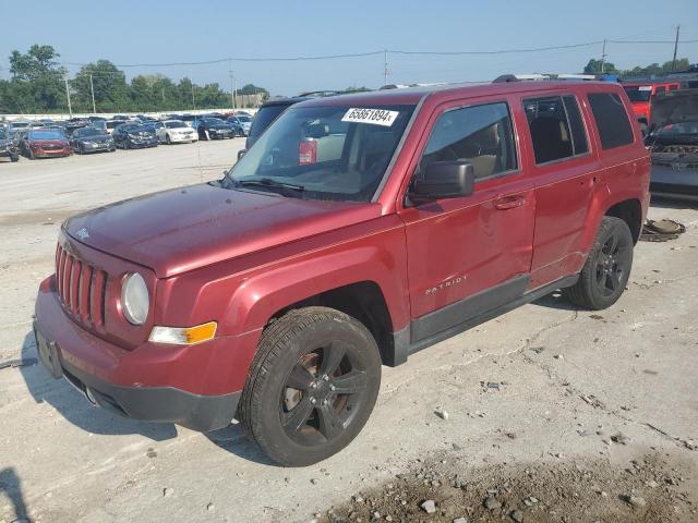 1C4NJRFB6DD174623 - 2013 JEEP PATRIOT LATITUDE BURGUNDY photo 1