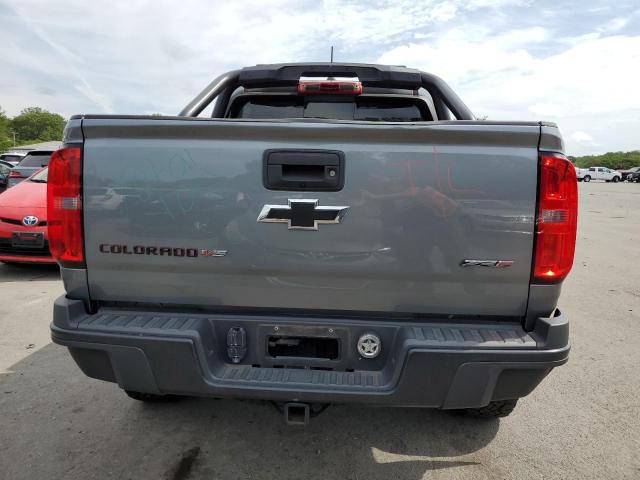 1GCGTEEN8J1213099 - 2018 CHEVROLET COLORADO ZR2 SILVER photo 6
