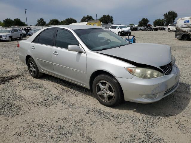 4T1BE32K26U680913 - 2006 TOYOTA CAMRY LE SILVER photo 4