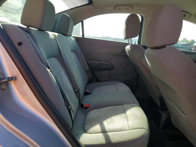 1G1JB5SB4K4124674 - 2019 CHEVROLET SONIC LS 银色 照片 10